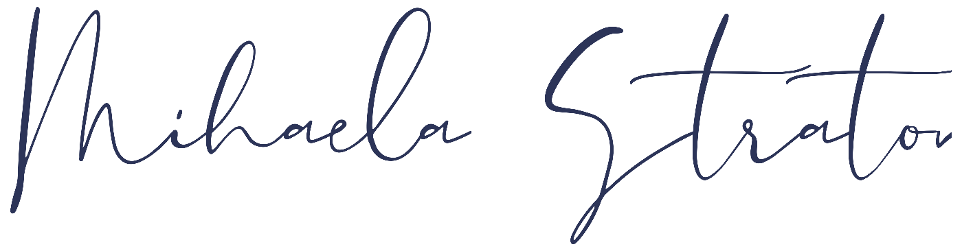 Mihaela Straton signature